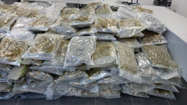 Марихуана за 6 млн. лв. заловиха на ГКПП "Капитан Андреево"