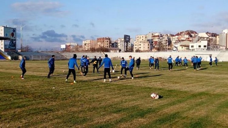 &bdquo;Спартак&ldquo; (Варна) поднови тренировки с 27 футболисти (СНИМКИ)