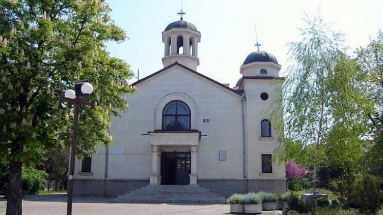 Църквата ни развежда за калпав секс