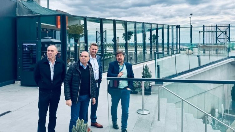 Вицепремиерът Гроздан Караджов посети Летище Варна 