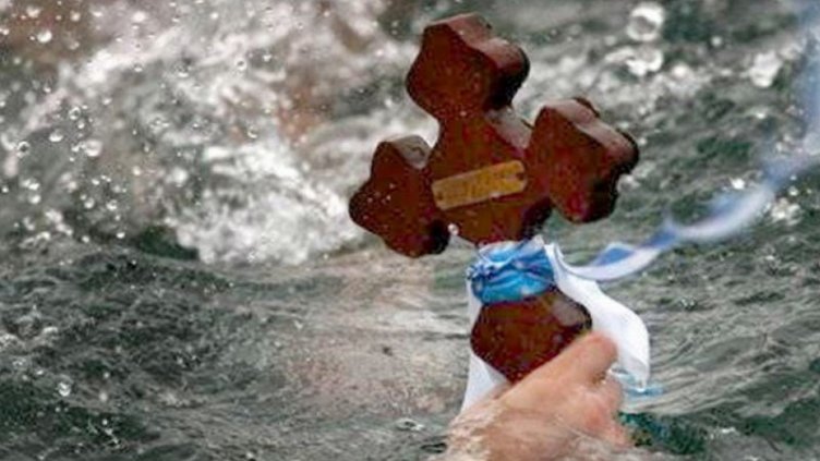 Вижте къде хвърлят кръста на Богоявление във Варна 