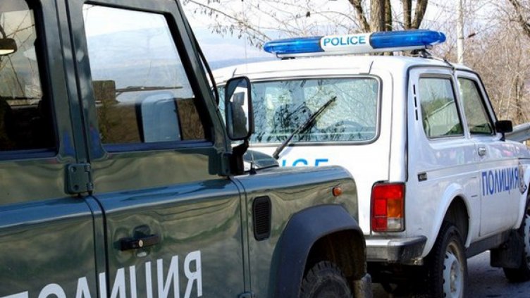 Възрастна жена е убита с брадва в Кърджалийско  