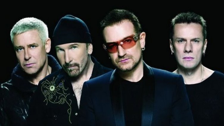 U2 с изненадващ концерт в нюйоркското метро