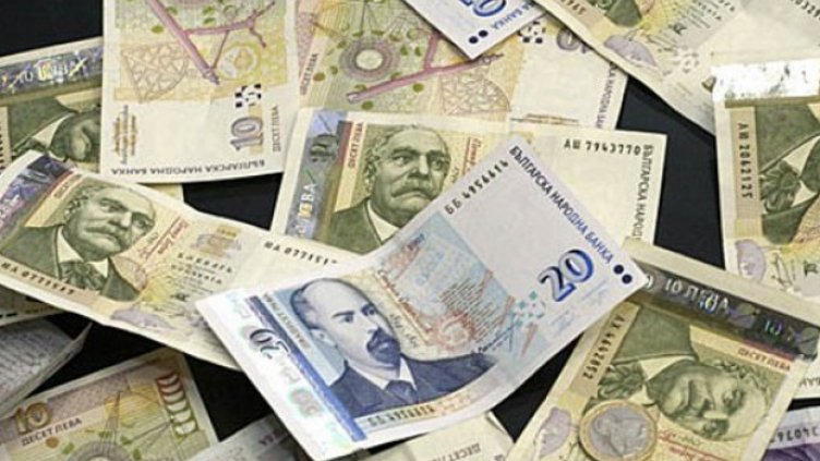 МС отпусна персонални пенсии на 4 деца от Варна