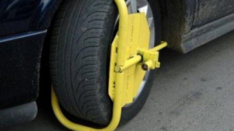 Мъж сам свали скобата си във Варна, арестуваха го