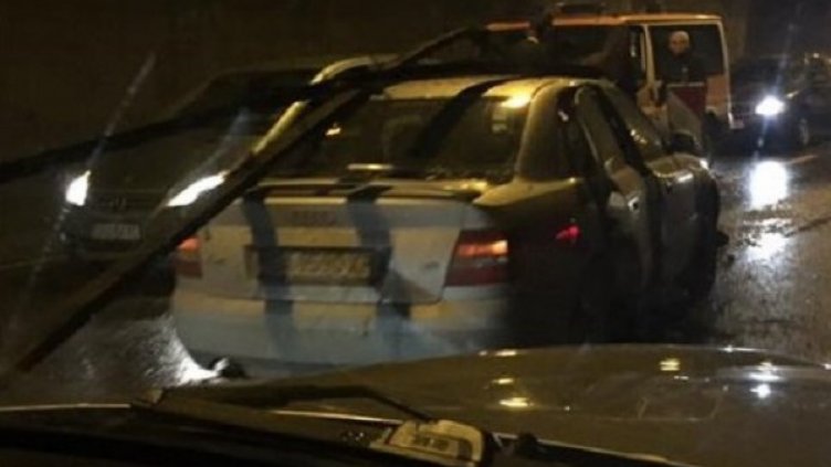 Премиерът разпореди проверка на инцидента в тунел "Ечемишка"