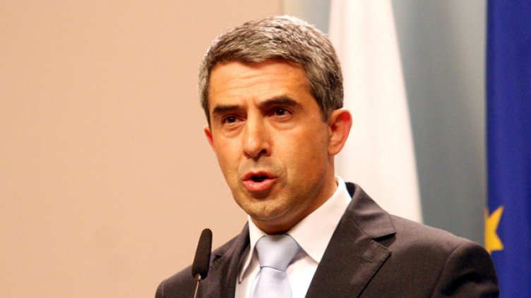 По Валери Петров: Плевнелиев критикува предишното управление