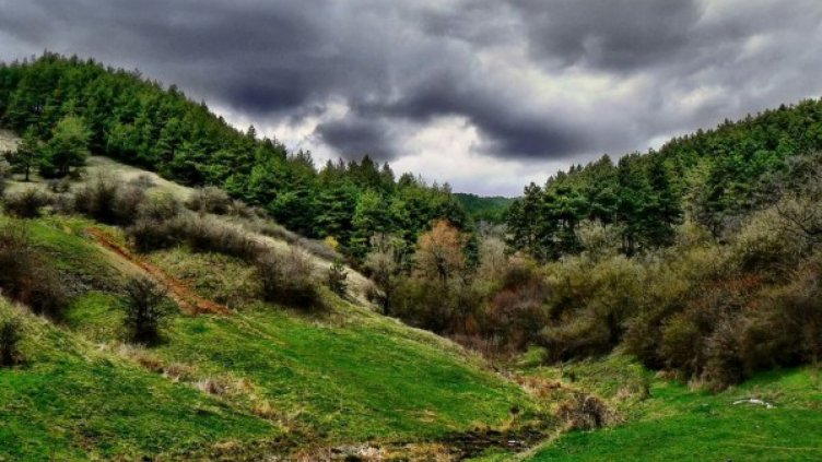 Планинари от БЧК помогнаха на мъж в Стара планина