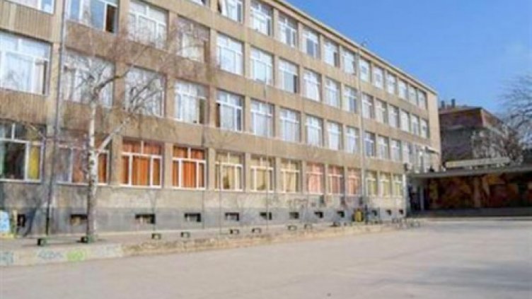 Преименуват СОУПЧЕ „А. С. Пушкин“ на средно училище с езиково обучение