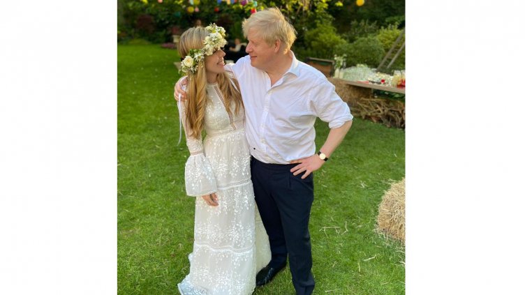 Борис Джонсън отпразнува сватбата си в имение от XVIII век