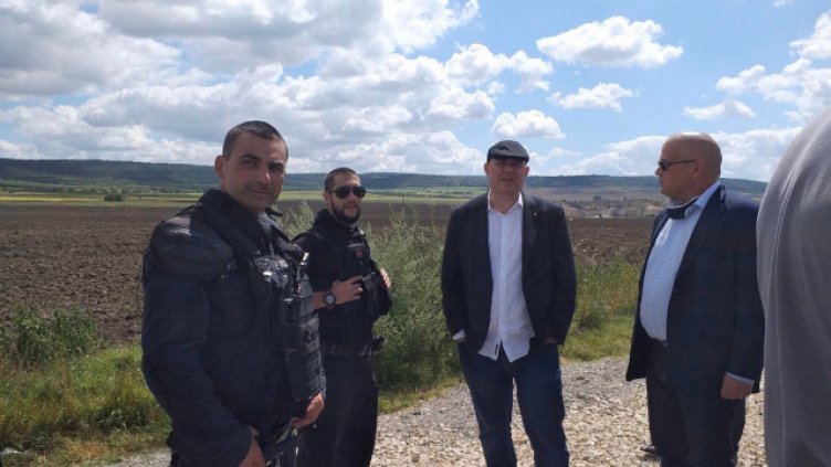 Снимка архив