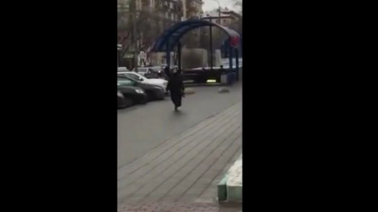 В Москва хванаха жена с бурка с отрязана глава на дете