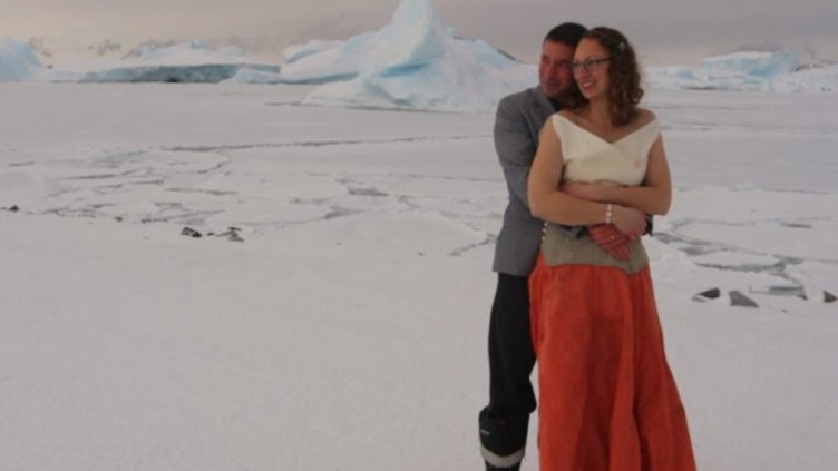 Снимки: British Antarctic Survey