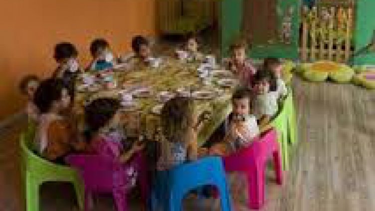 30 деца със съмнение за хранително натравяне в Поморие