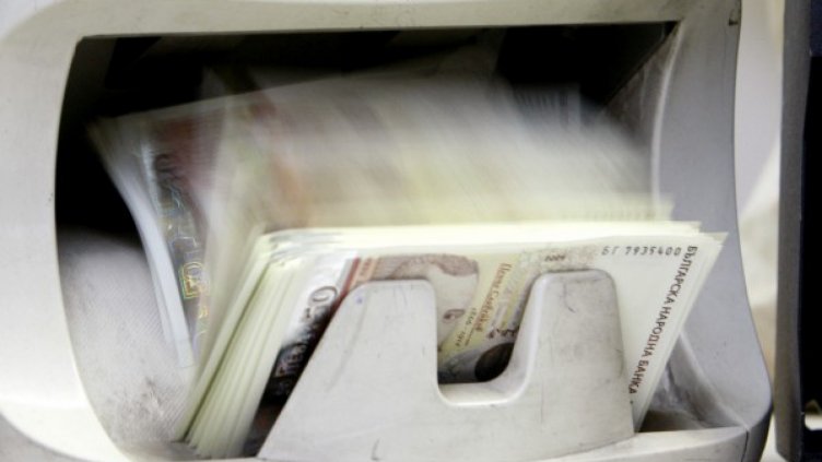 88-годишна даде 20 000 лв. на ало-измамник