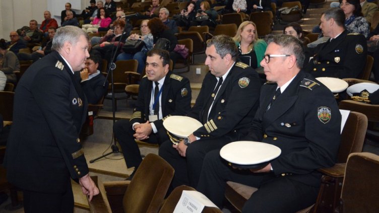 Учебен сбор по отбранително-мобилизационна подготовка се проведе във Варна