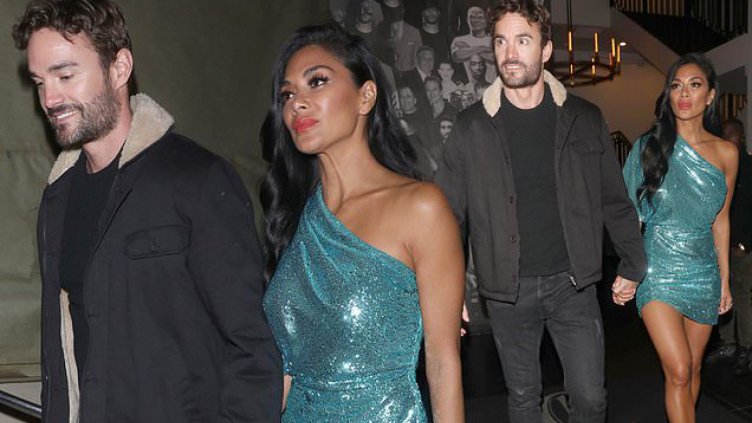 Никол Шерцингер и Том Еванс – любов по време на карантина