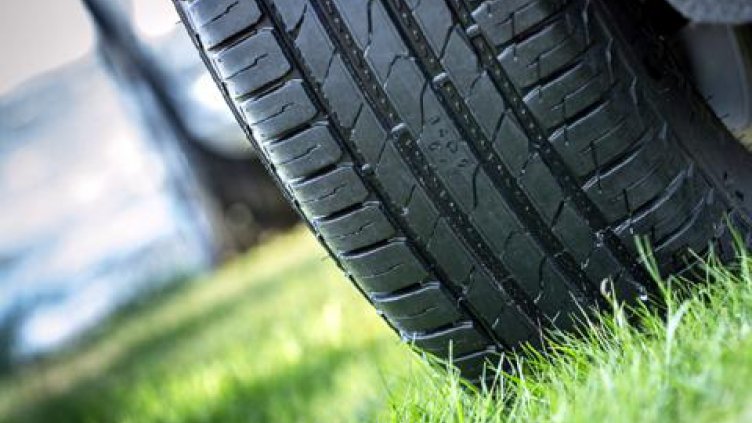 Скъпи или евтини гуми да изберем?