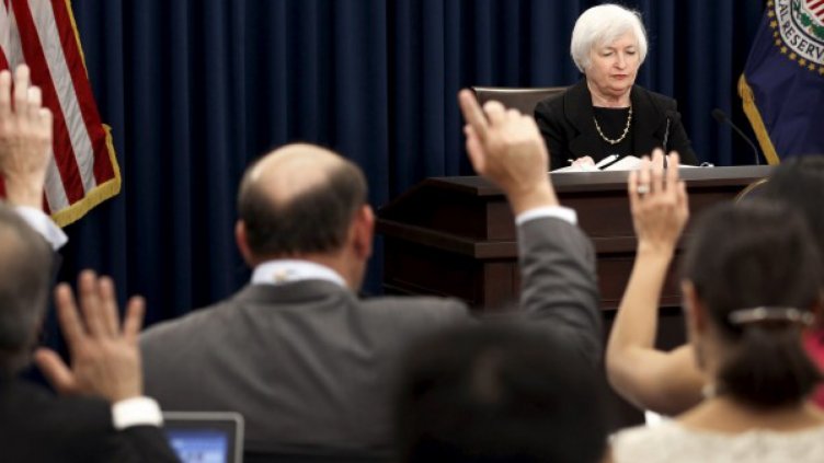 Властта на Фед е под въпрос, и?