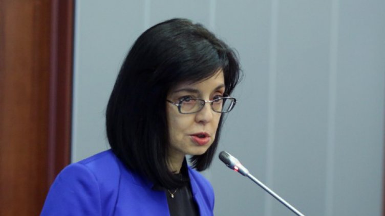 Трябва да ни е срам от участието ни в трафика на хора!