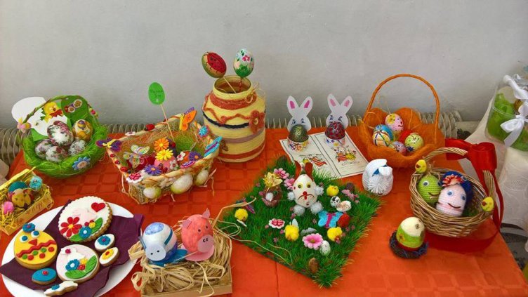 Великденска изложба подредиха в ЦДГ 30 &quot;Мечо Пух&quot; (СНИМКИ)