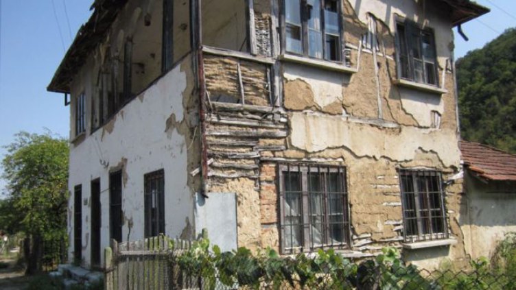 53-годишен насилил 14-годишно момиче в Монтанско