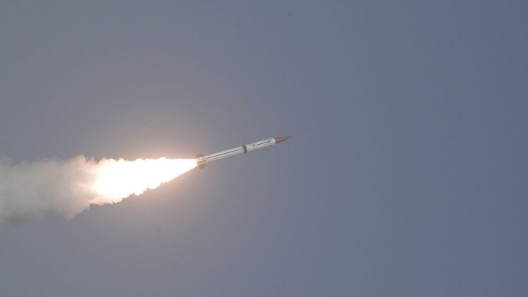 След изявление на САЩ: Северна Корея изстреля два снаряда в Японско море  