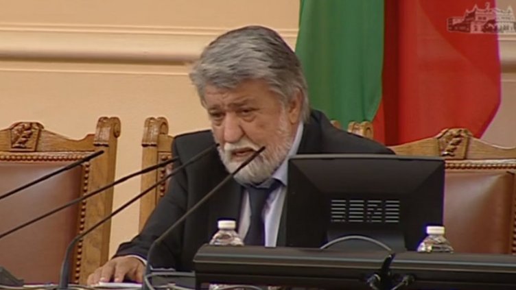 Седми и осми опит... и пак няма председател (ВИДЕО)