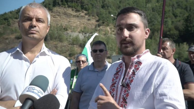 "Възраждане" започва национални протести, иска сваляне на правителството