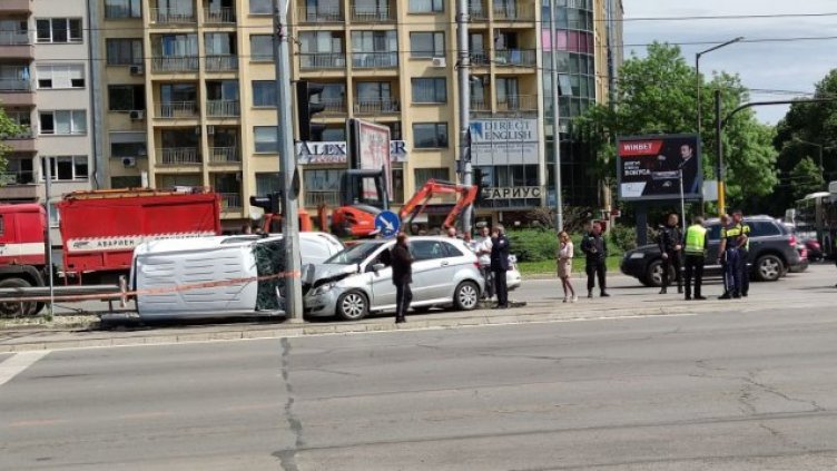 Вежди Рашидов катастрофира, в "Пирогов" е