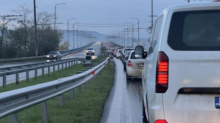 Тапа на Аспаруховия мост, каква е причината? 