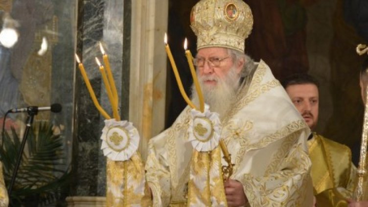 Патриарх Неофит е в болница, тестът му за коронавирус е отрицателен