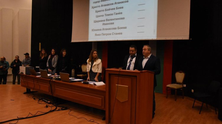 Нов общински съветник днес положи клетва във Варна