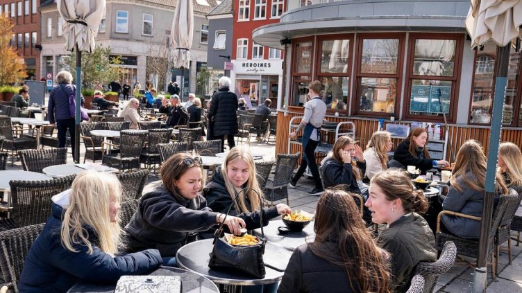 Първа в Европа Дания спря COVID ограниченията