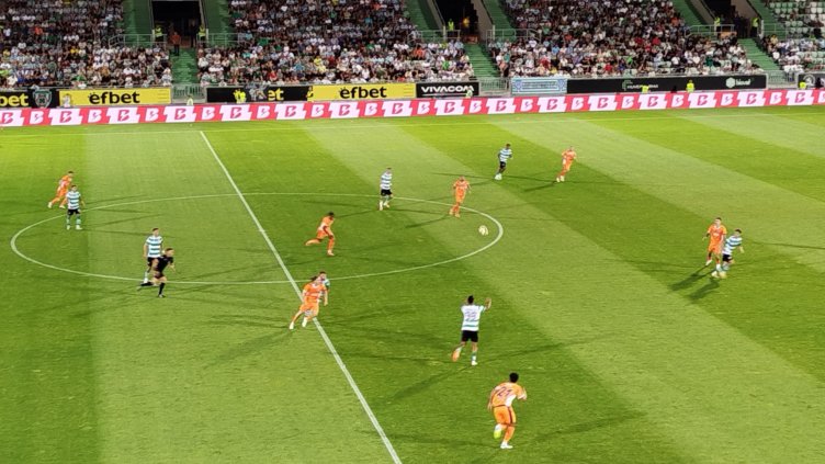 Феновете на Черно море вече могат да купуват билети за реванша в Истанбул