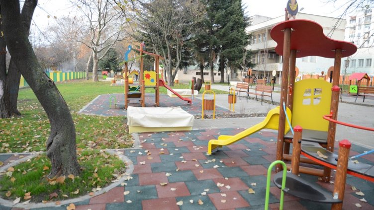 Разпределят деца от ДЯ „Роза“ във Варна в други ясли