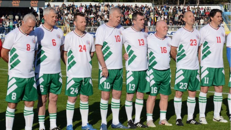 Футболните легенди от САЩ’94 зарадваха варненци с благотворителен шоу мач (СНИМКИ)