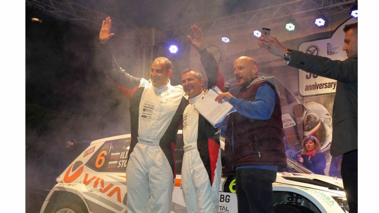 Димитър Илиев и Петър Стойчев аплодирани в Рали България 2019