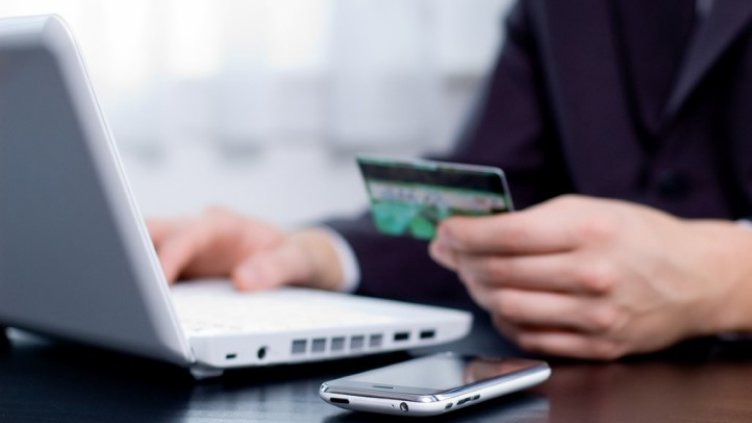 НАП лови обороти в интернет чрез тайни клиенти