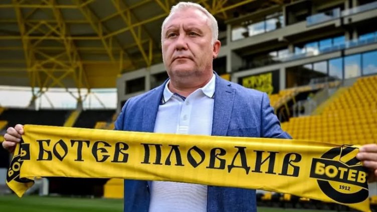 Николай Киров