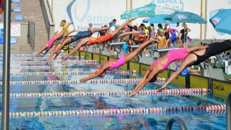 Super Nations Aton Cup събира плувци от пет държави