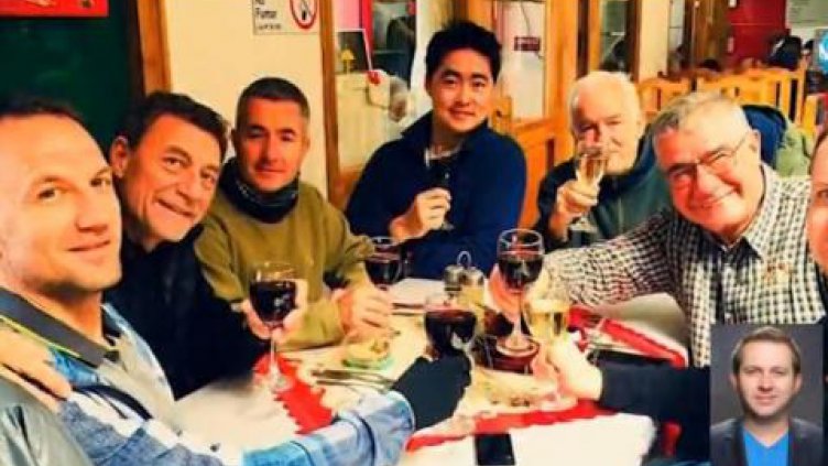 Бой със снежни топки и бал с маски на базата ни в Антарктида