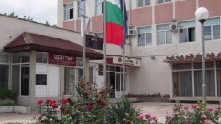 В Долни Чифлик и Старо Оряхово правят паркове за отдих