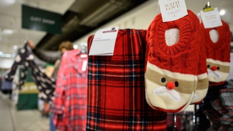 В Европа минават на онлайн пазаруване