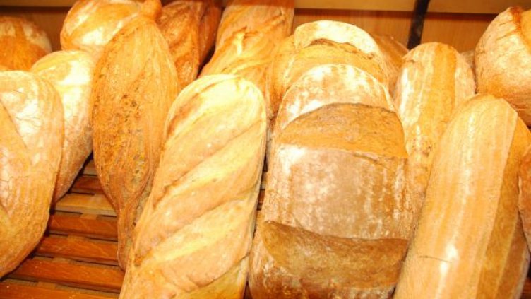 Хлябът поскъпва с 15%, масовият вече е 1,10 - 1,15 лeва  