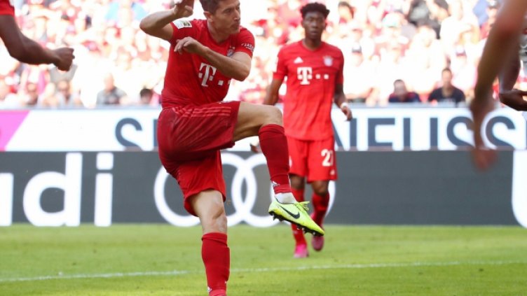 Флорентино: Отдавна искам Левандовски в Реал, но Байерн не го пуска  