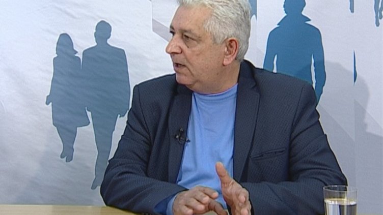 "Щрихи от утрото" (22.03.2016) - Защо Руското училище във Варна въвежда нова система за прием?