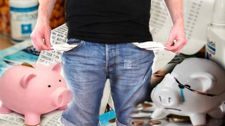 Две трети от българите трудно покриват всекидневните си разходи