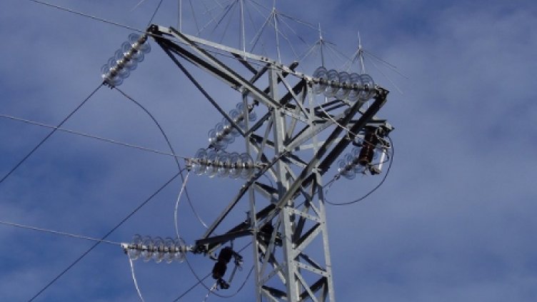 Хиляди българи са без ток