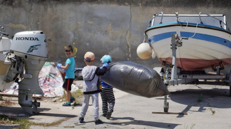 Купища боклуци извадиха  "Приятели на морето" от "Траката" и езерото (СНИМКИ)